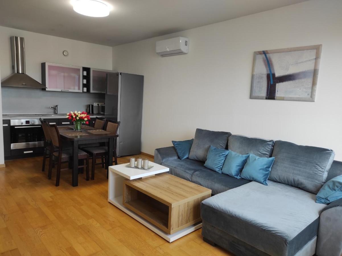 Klaipedos 99 Apartamentai Panevezys Ngoại thất bức ảnh